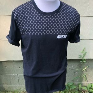 Polka dot Nike sb dri fit tee